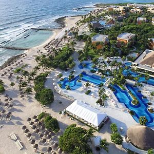 Bahia Principe Luxury Akumal (Adults Only)